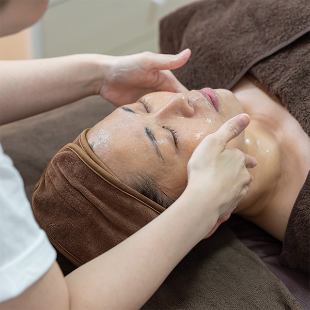 Facial esthe salon Chura_la(フェイシャルエステサロン チュララ)
